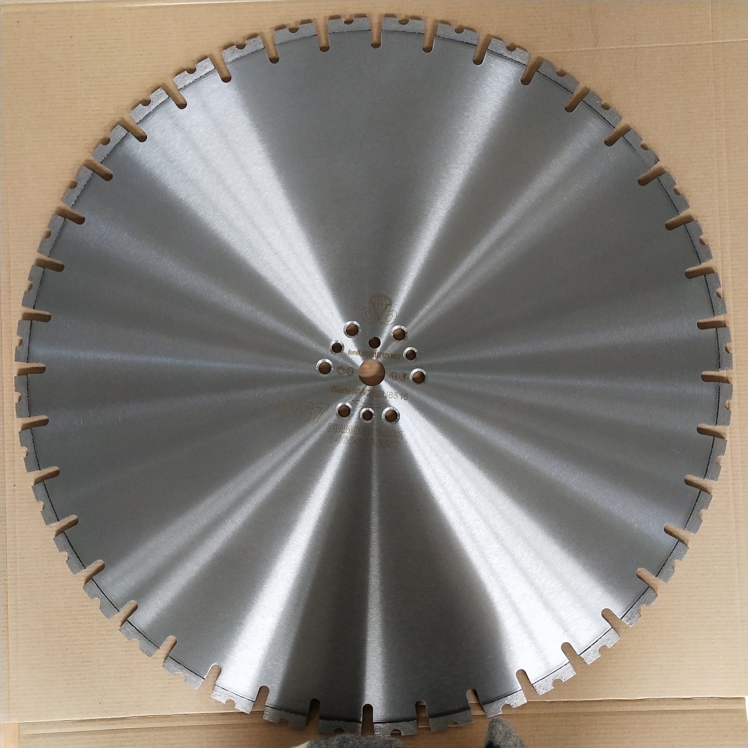 650 mm Lasergeschweißtes Diamantsägeblatt Betontrennblatt für Wandsäge